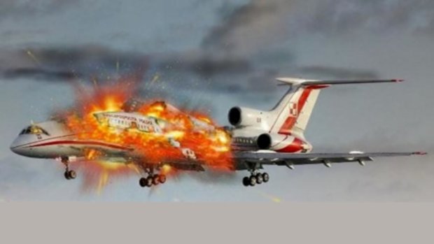 в небе Зимбабве загорелся пассажирский самолет