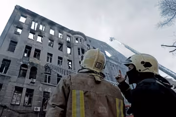Пожар в одесском колледже, фото: 5 канал