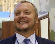 Сдача Крыма довела депутата Артеменко до прокуратуры