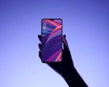 Oppo RX17 Pro обзавівся найшвидшою зарядкою в світі