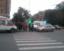 Очередная Зайцева разбросала пешеходов по асфальту: жесткое видео