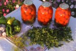 Консервирование помидоров на зиму, скриншот: YouTube