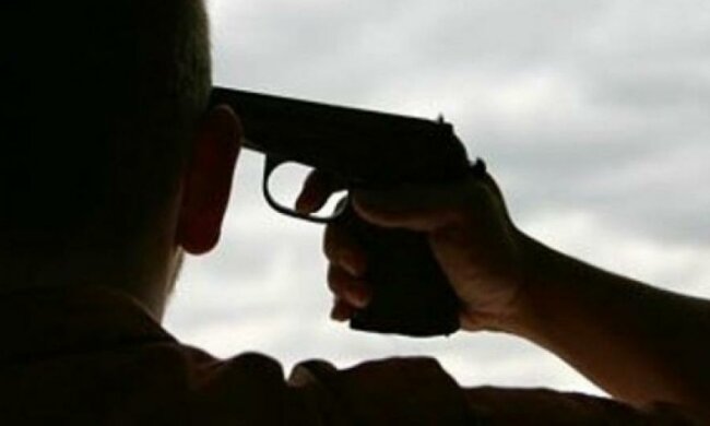 В Мариуполе застрелился 20-летний сержант ВСУ