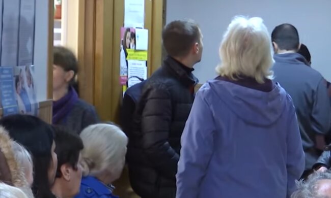 Пенсіонери, кадр з відео