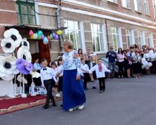 Школа, скриншот видео