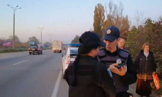 В Днепре родственники и копы сбились с ног в поисках 82-летней старушки, - "пропажа" нашлась в неожиданном месте