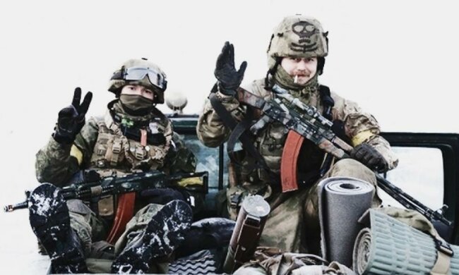 Вражаючі постери з українськими військовими (фото)