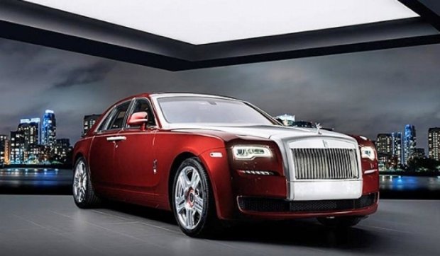 Для саудовского короля создали бриллиантовый Rolls-Royce (фото)