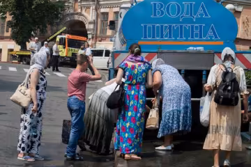 Відключення води у Києві: повний список адрес