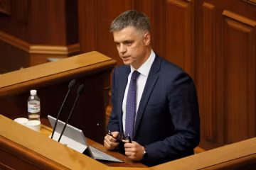 Зустріч "нормандської четвірки" переноситься: глава МЗС Пристайко виступив із заявою - "Нових паперів немає"