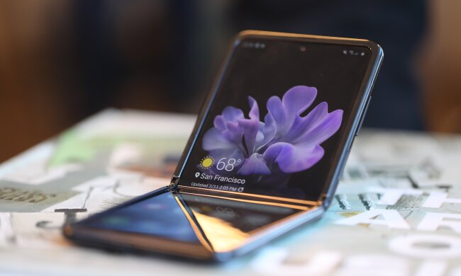 Galaxy Z Flip, фото Input Mag