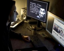 ІДІЛ назвала хакерів Anonymous йолопами