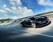 Самый быстрый серийный суперкар покзала Bugatti (фото, видео)