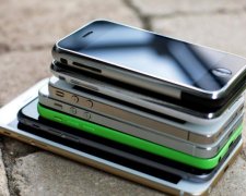 Еволюція iPhone від 1 до 7 покоління 