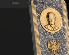 Золотого Путіна приліпили на iPhone 7
