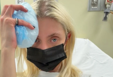 Тейлор Момсен, фото з соцмереж співачки