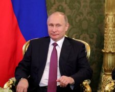 Соцмережі розкрили "таємницю" царського лімузина Путіна