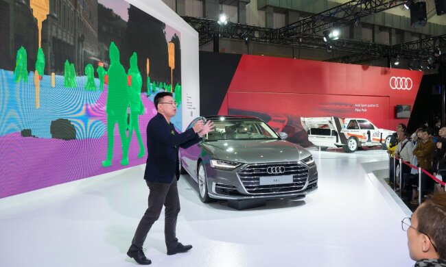 Автосалон, BBC