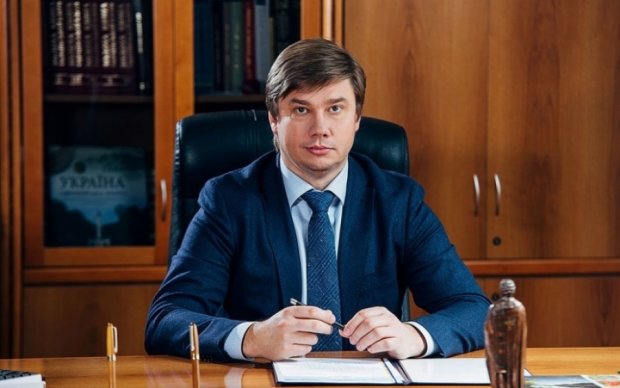 Глава Полтавского облсовета показал "золотую" декларацию