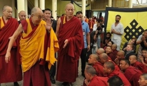 Далай-лама припустив, що його наступником стане жінка