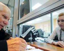 Затримки пенсії компенсують грошима