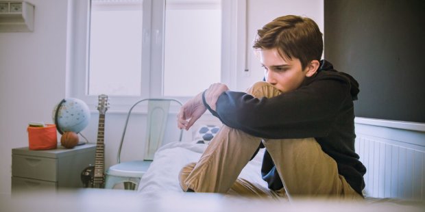 Сигнали лиха: ознаки депресії у підлітків, на які ніхто не звертає уваги