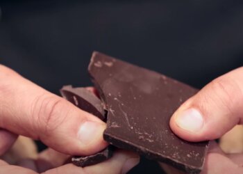 Шоколад. Фото: скрін youtube