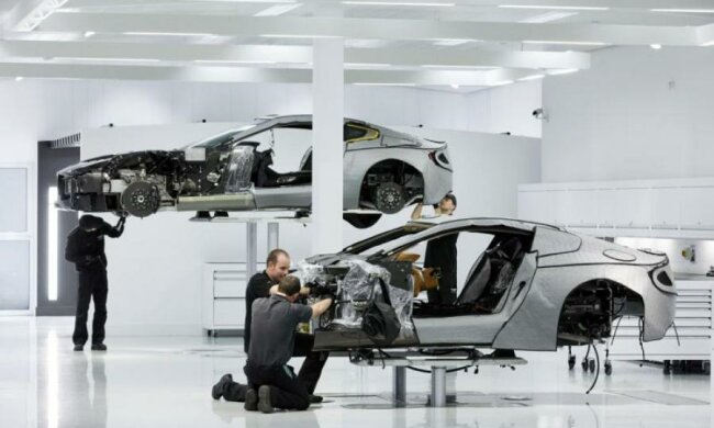 Богачи замерли в ожидании: обнародованы характеристики нового Aston Martin