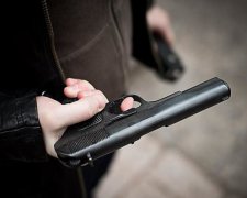 Фото на тлі трупів: соцмережі шокували масові вбивства на Закарпатті 