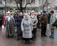 На митинге против переименования Кировограда сломали два микрофона