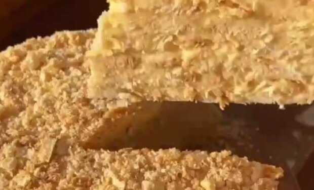Торт Наполеон. Фото: Youtube