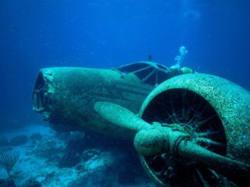 Водолазы нашли "призрак" на дне моря 