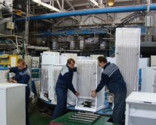 Завод Ландіка втік від бойовиків в Китай