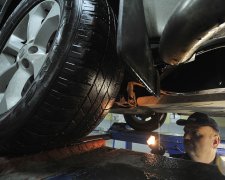 Водіїв змусять проходити техогляд по-новому і поставлять клеймо