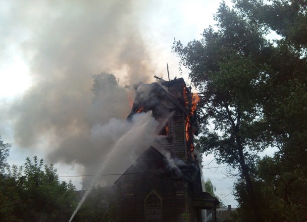 На Киевщине молния разрушила один из храмов: "Попала прямо в купол"