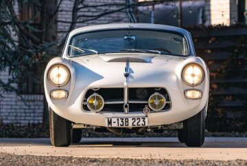 Pegaso Z-102. Фото: broadarrowauctions.com