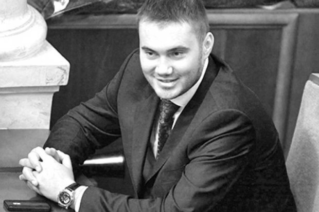 Януковича-младшего похоронили в Севастополе