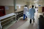 Харківські лікарні переповнені, медики йдуть у відмову: "Вас нікуди брати!"