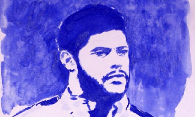  Вболівальниця намалювала портрет футболіста грудьми (фото, відео)