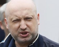 Турчинов рассказал, как спас регионалов на Майдане