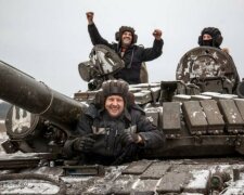 Воины показали, как готовятся к зимним испытаниям холодом