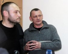 ФСБ задерживает украинцев по старых списках националистических партий