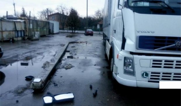 П'яний поляк на фурі вчинив аварію у Львові