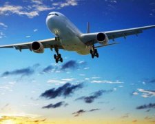 Як зареєструвати авіаквиток на літак онлайн: корисні поради