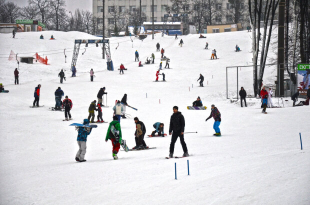 Киевляне, готовьте лыжи: топ мест для незабываемого зимнего экстрима