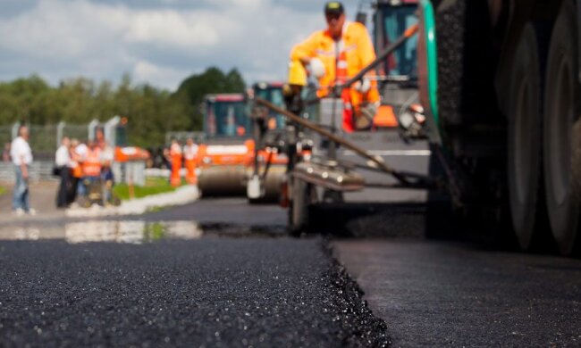 Ремонт дороги, фото из свободных источников