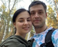 Подружжя лікарів витягло покаліченого військового з того світу: кохають і рятують разом