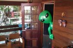 Известного футболиста похитили инопланетяне, из-за этого он опоздал на тренировку
