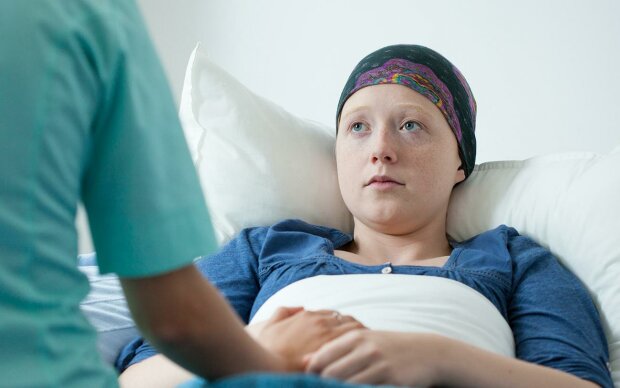 Хірург-онколог розкрив незвичайний факт про онкологію: "Схожа на холодець"