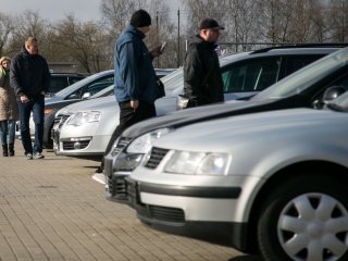 Авто з іноземною реєстрацією